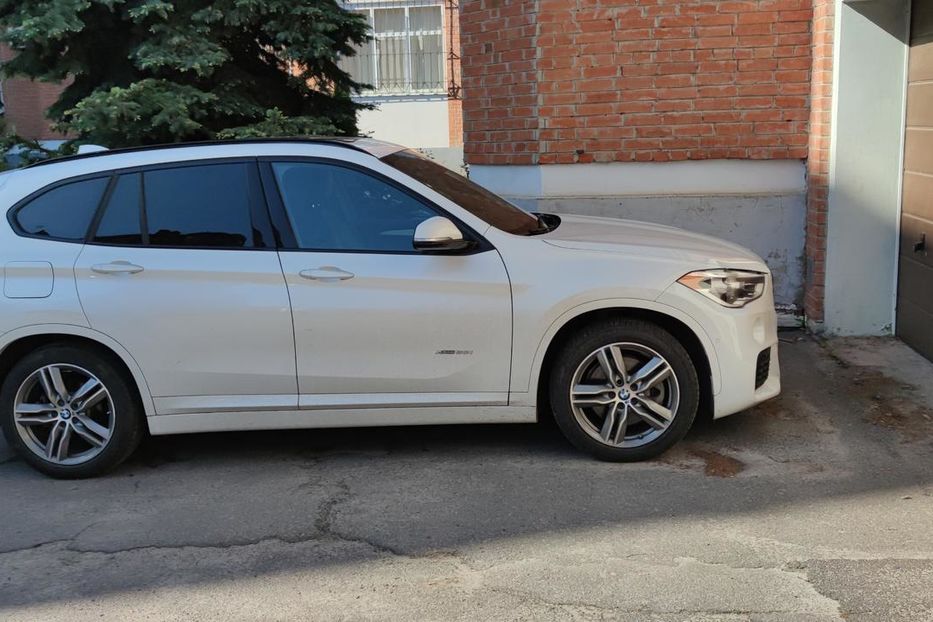 Продам BMW X1 2016 года в Полтаве