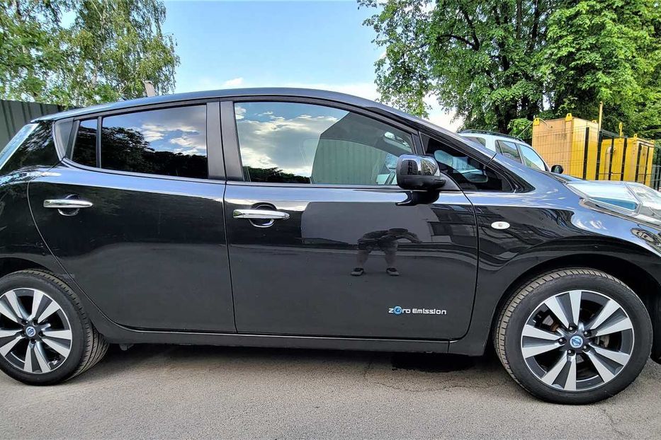 Продам Nissan Leaf 1 FL 2015 года в Виннице