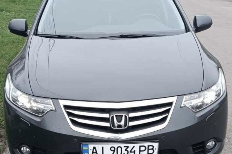 Продам Honda Accord 2011 года в г. Узин, Киевская область