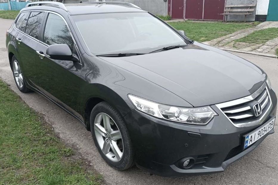 Продам Honda Accord 2011 года в г. Узин, Киевская область