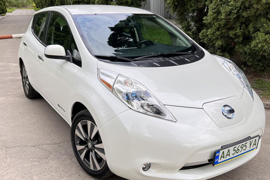 Продам Nissan Leaf SV 2015 года в Киеве