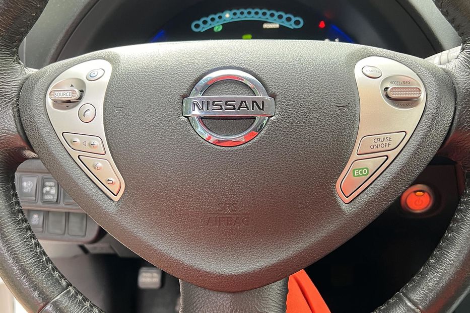 Продам Nissan Leaf SV 2015 года в Киеве