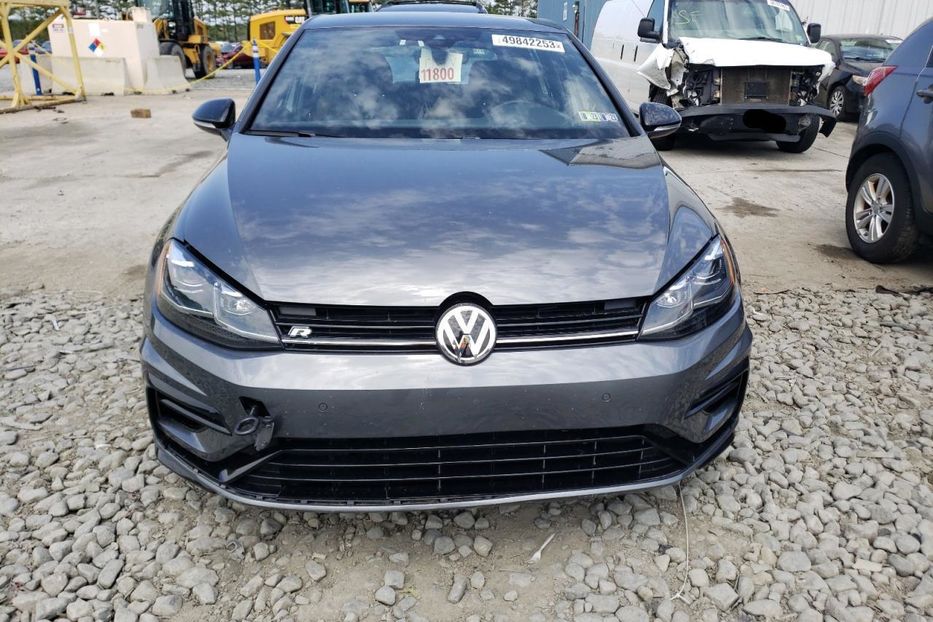 Продам Volkswagen Golf R 2018 года в Киеве