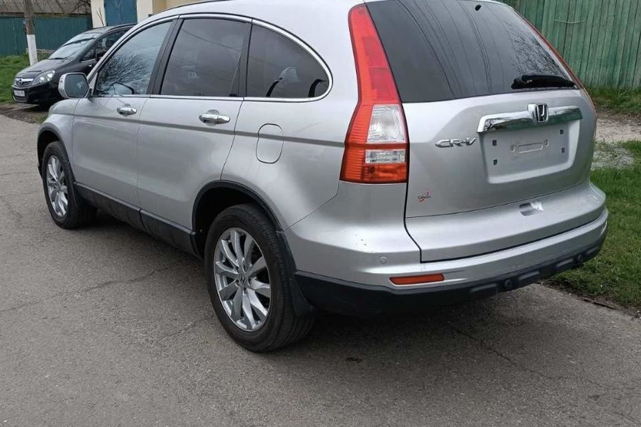 Продам Honda CR-V 2011 года в г. Узин, Киевская область