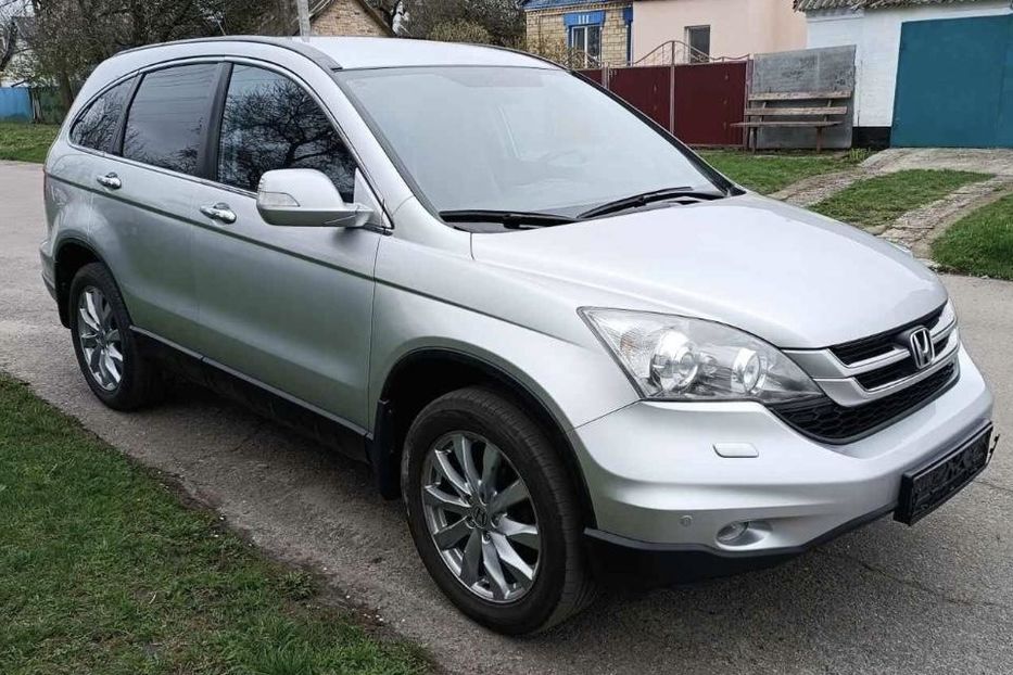 Продам Honda CR-V 2011 года в г. Узин, Киевская область