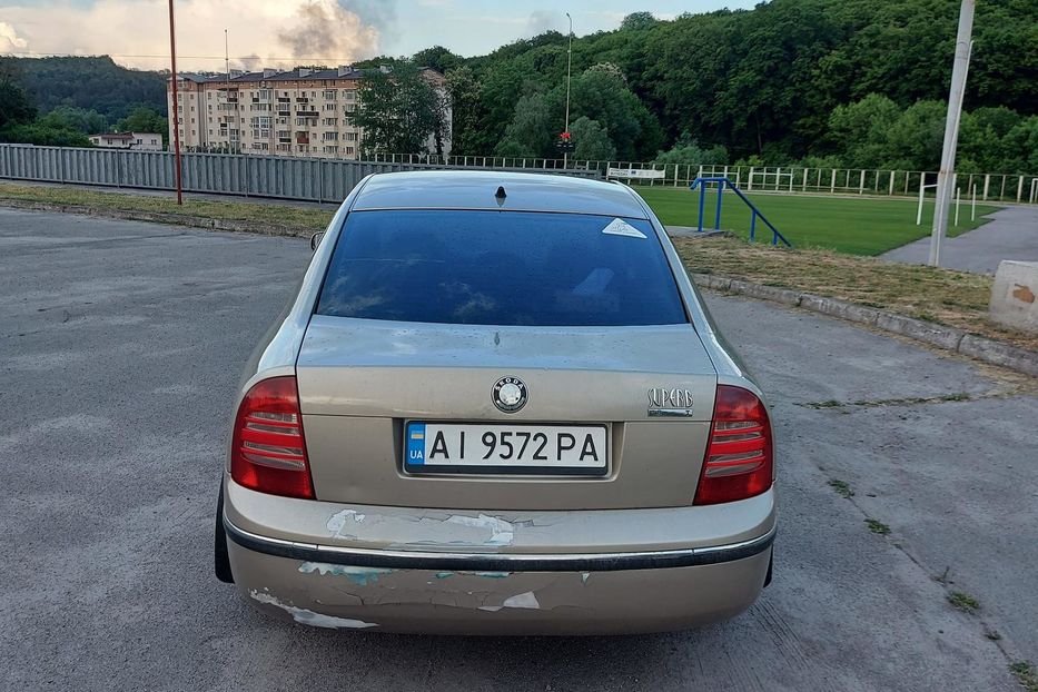 Продам Skoda Superb 2004 года в Киеве