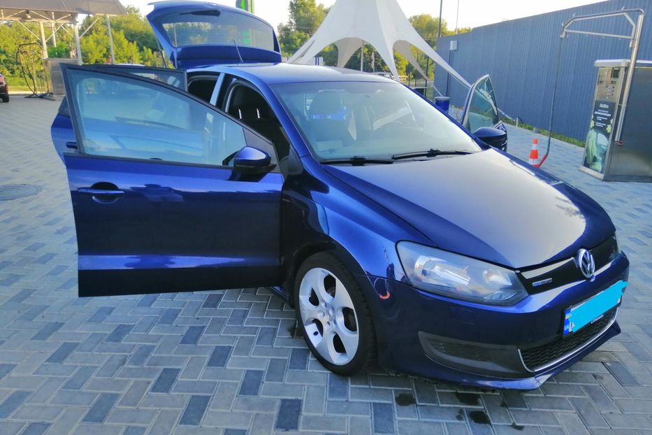 Продам Volkswagen Polo Bluemotion 2010 года в Полтаве