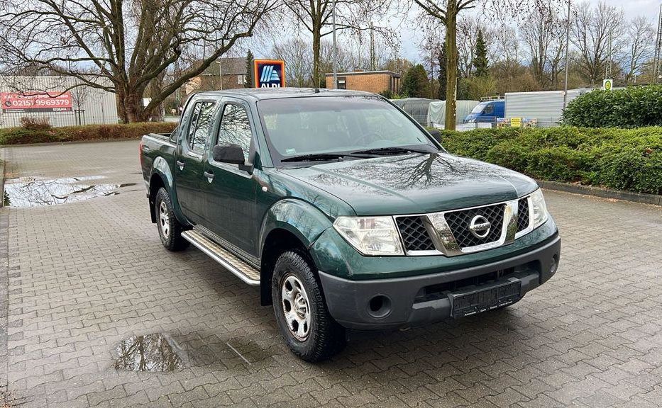 Продам Nissan Navara 2007 года в Киеве