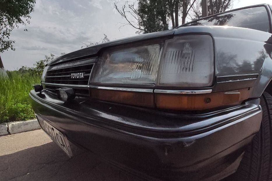 Продам Toyota Carina 1985 года в Днепре