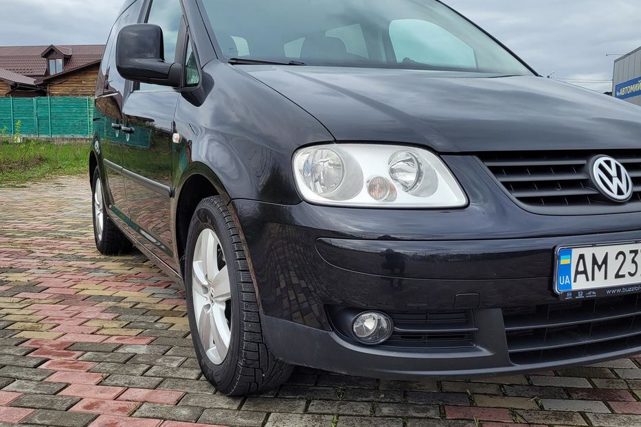 Продам Volkswagen Caddy пасс. 2010 года в Житомире