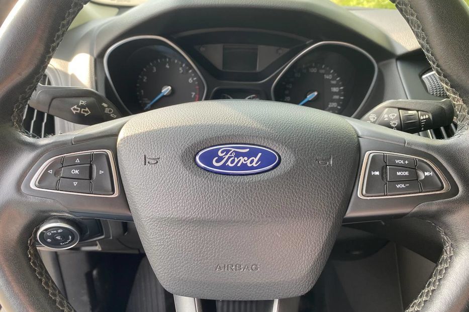 Продам Ford Focus 2016 года в Днепре