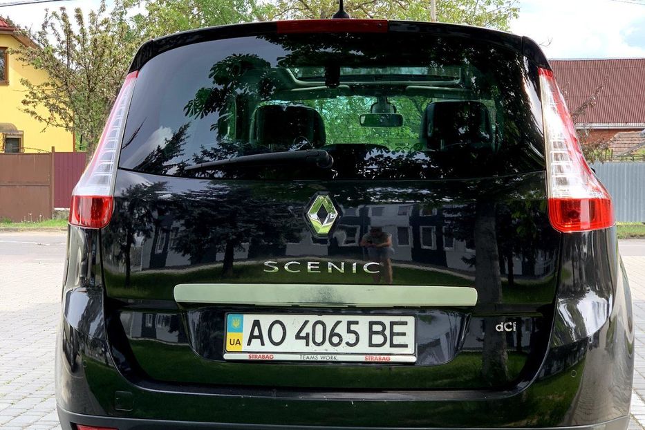 Продам Renault Grand Scenic 1.5  2010 года в г. Мукачево, Закарпатская область