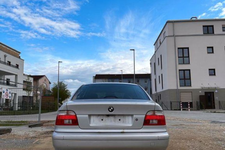 Продам BMW 525 2002 года в Днепре