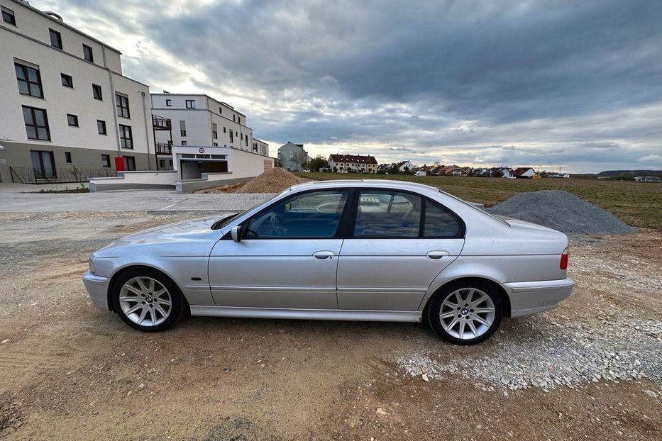 Продам BMW 525 2002 года в Днепре