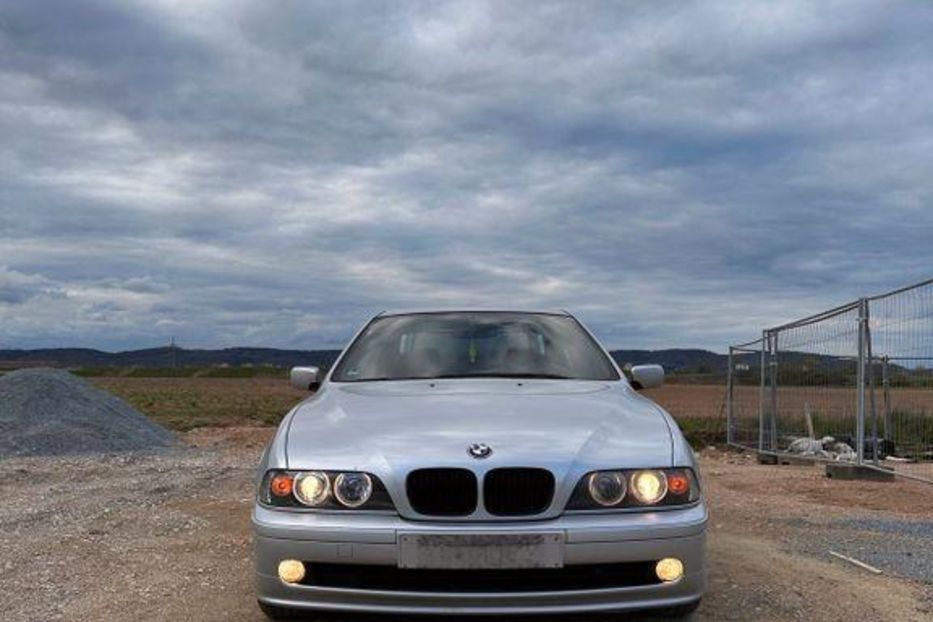 Продам BMW 525 2002 года в Днепре