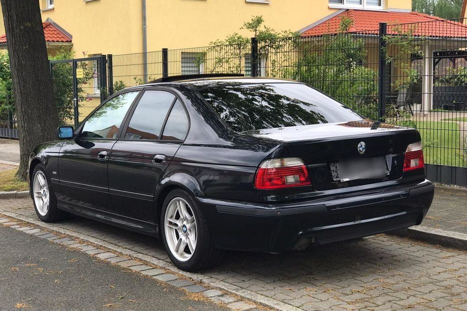 Продам BMW 540 2000 года в Днепре