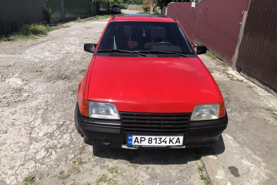 Продам Opel Kadett Самая лучшая 1986 года в Запорожье