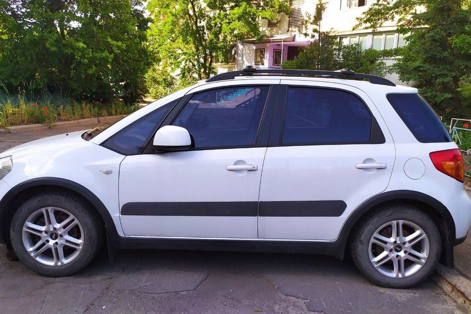 Продам Suzuki SX4 1,6 2013 года в Киеве