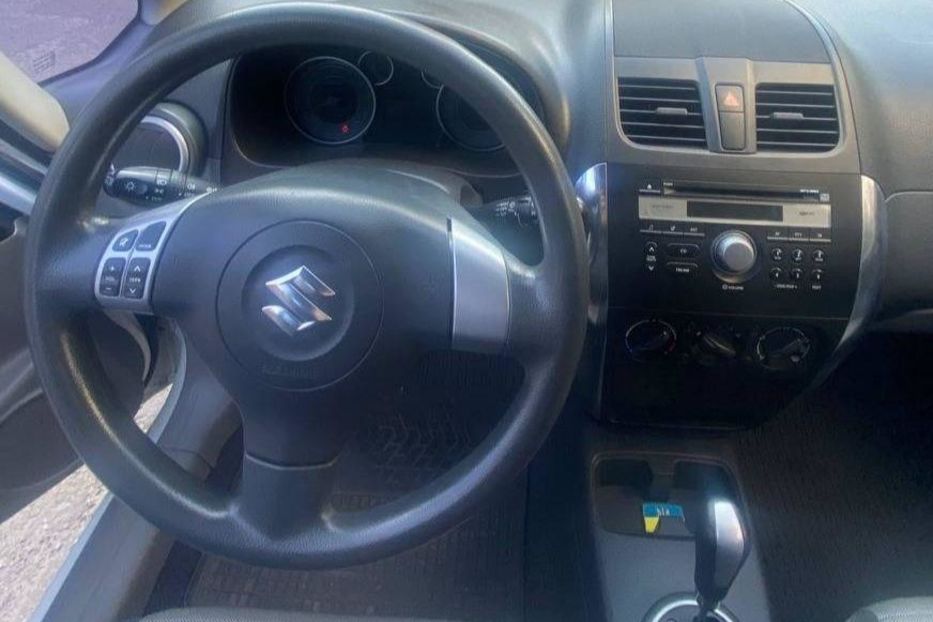 Продам Suzuki SX4 1,6 2013 года в Киеве