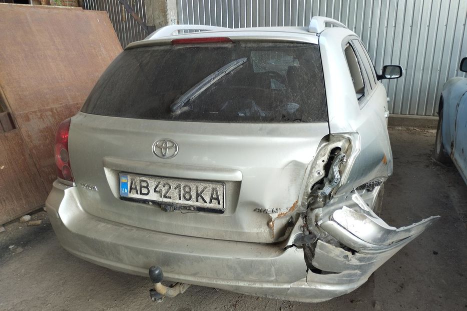 Продам Toyota Avensis Т 25 2006 года в Харькове