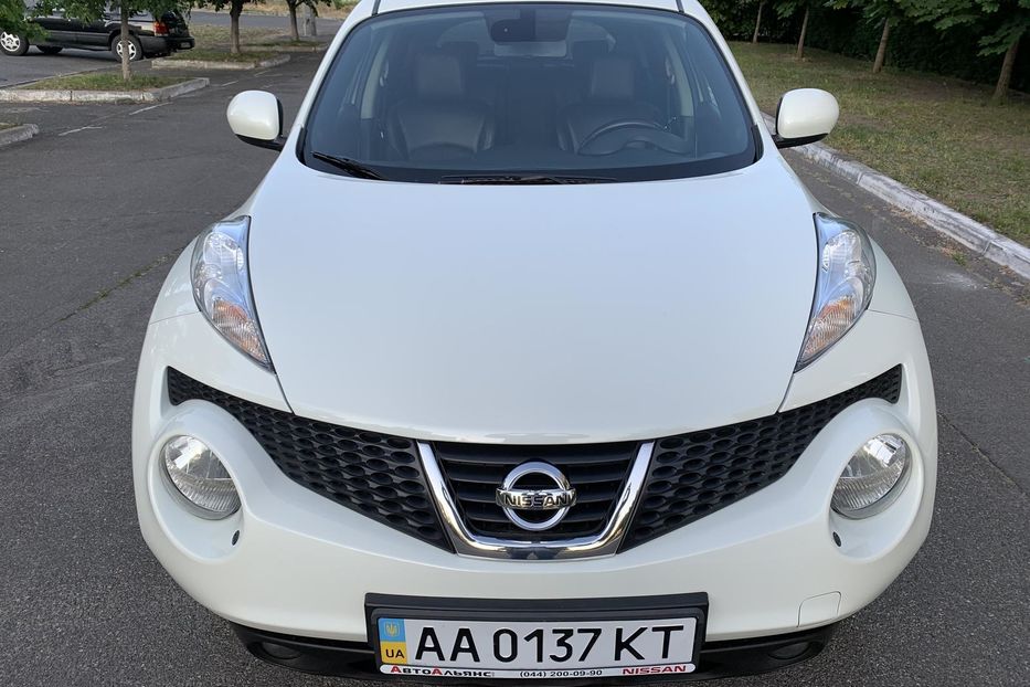 Продам Nissan Juke 4WD 1.6 AT TURBO (190 к.с)  2011 года в Киеве