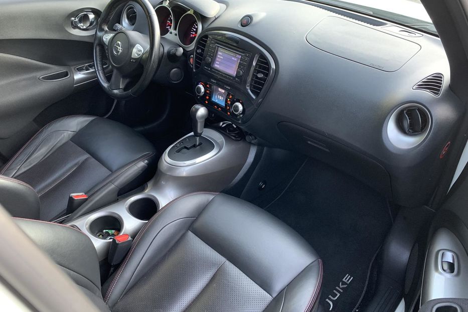Продам Nissan Juke 4WD 1.6 AT TURBO (190 к.с)  2011 года в Киеве