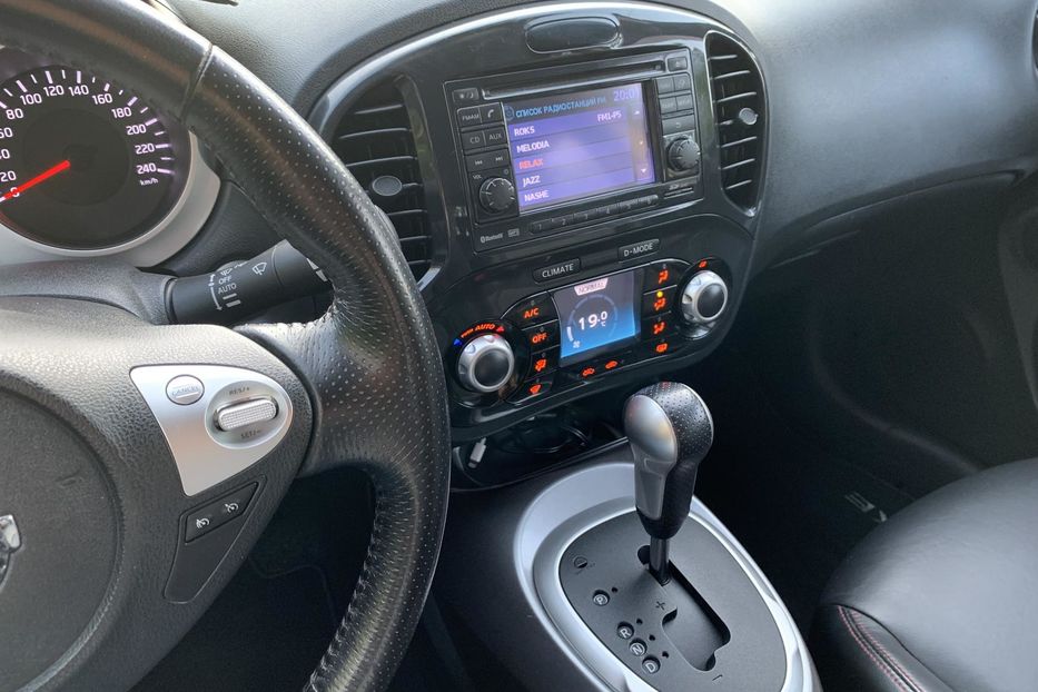 Продам Nissan Juke 4WD 1.6 AT TURBO (190 к.с)  2011 года в Киеве