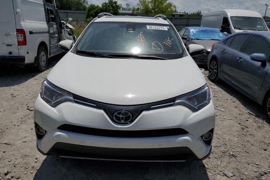 Продам Toyota Rav 4 2018 года в Луцке