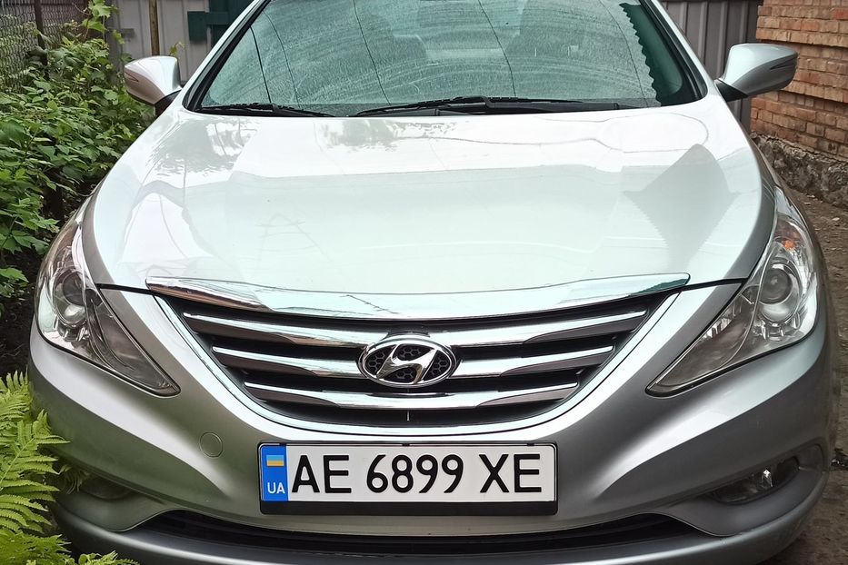 Продам Hyundai Sonata YF 2013 года в г. Синельниково, Днепропетровская область