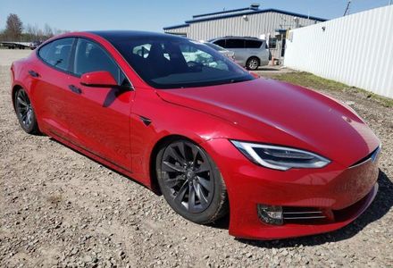 Продам Tesla Model S 100D 100 kWh (422 лс) 2019 года в Черновцах
