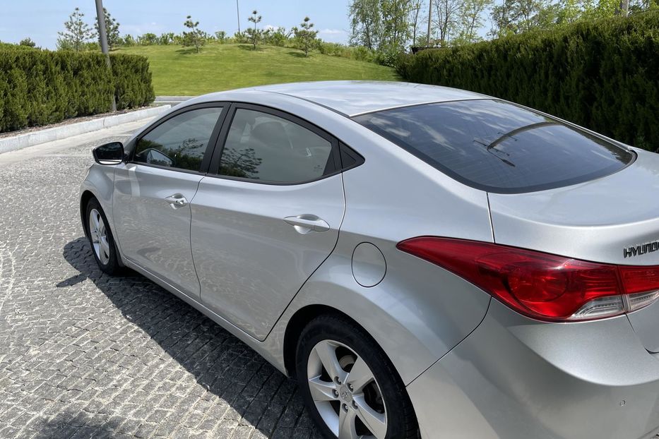 Продам Hyundai Elantra 2012 года в Днепре