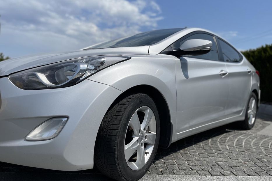 Продам Hyundai Elantra 2012 года в Днепре