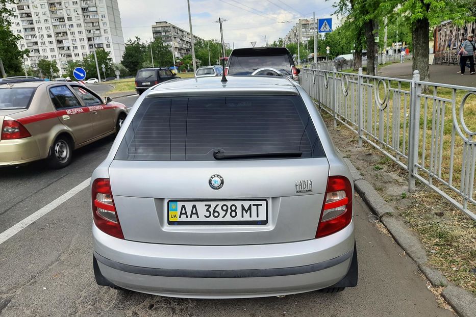 Продам Skoda Fabia 2002 года в Киеве