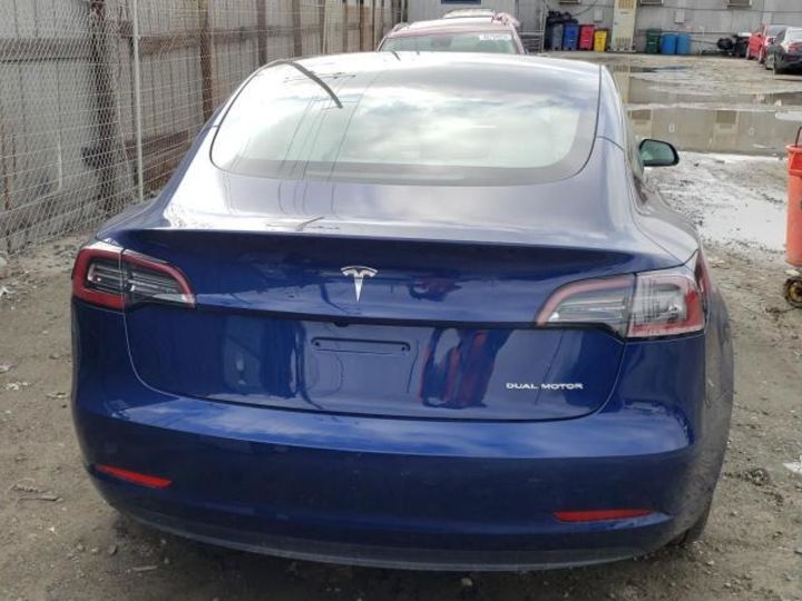 Продам Tesla Model 3 Maximum Range 80.5 kWh 441 лс 2022 года в Черновцах