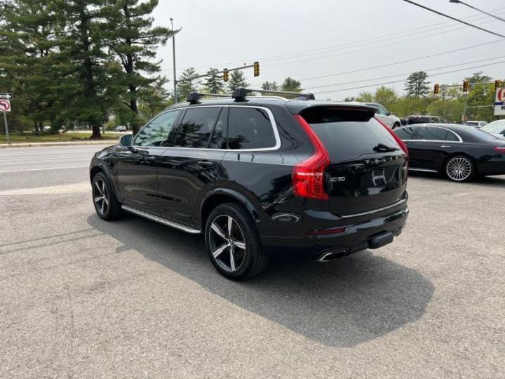 Продам Volvo XC90 T8 2018 года в Киеве