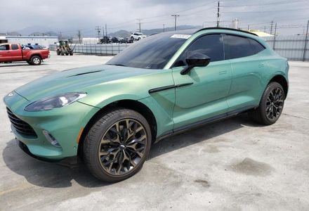 Продам Aston Martin V8 Vantage DBX 2022 года в Киеве