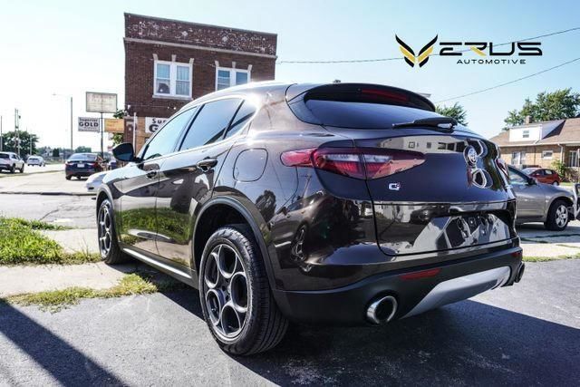 Продам Alfa Romeo Stelvio 2018 года в Киеве