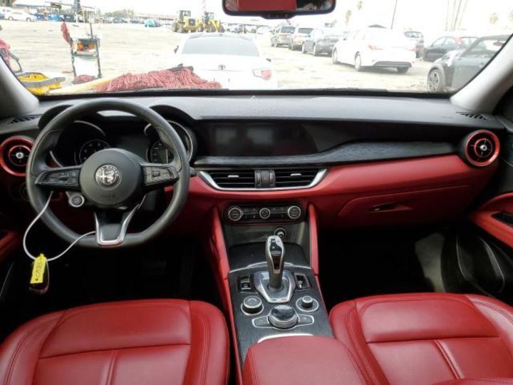 Продам Alfa Romeo Stelvio 2020 года в Виннице