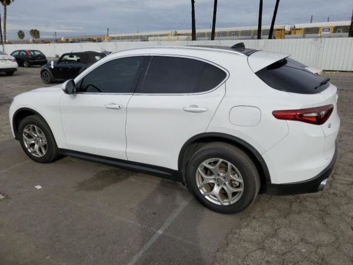 Продам Alfa Romeo Stelvio 2020 года в Виннице