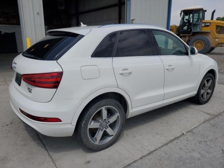 Продам Audi Q3 PREMIUM PLUS 2015 года в г. Калуш, Ивано-Франковская область