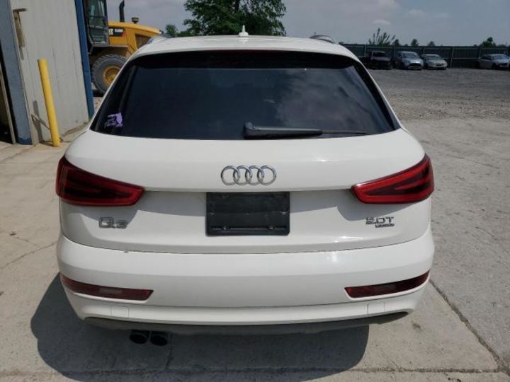 Продам Audi Q3 PREMIUM PLUS 2015 года в г. Калуш, Ивано-Франковская область