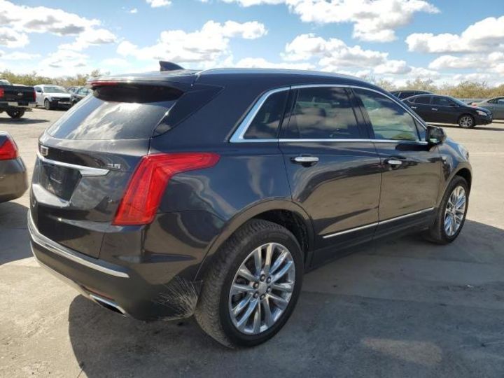 Продам Cadillac SRX XT5 PLATINUM  2017 года в Виннице