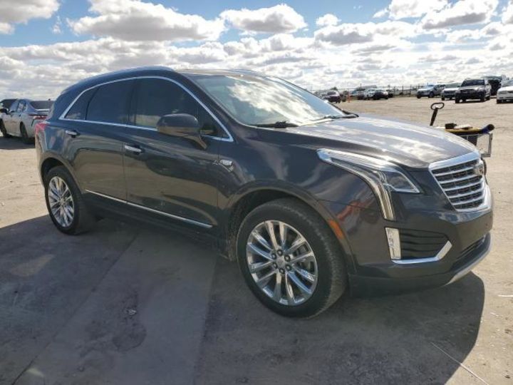 Продам Cadillac SRX XT5 PLATINUM  2017 года в Виннице