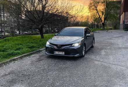 Продам Toyota Camry 2018 года в г. Кривой Рог, Днепропетровская область