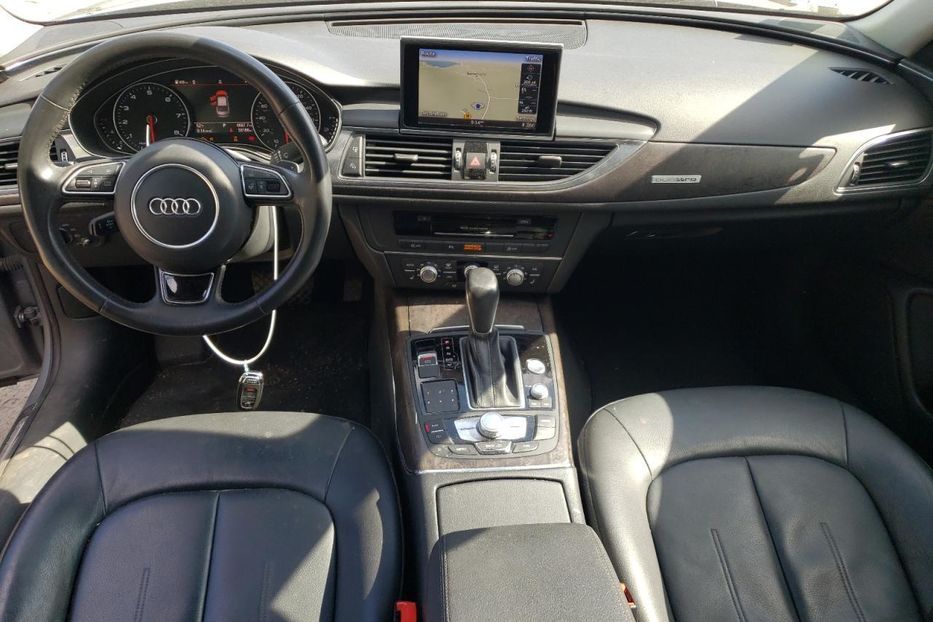 Продам Audi A6 2017 года в Харькове