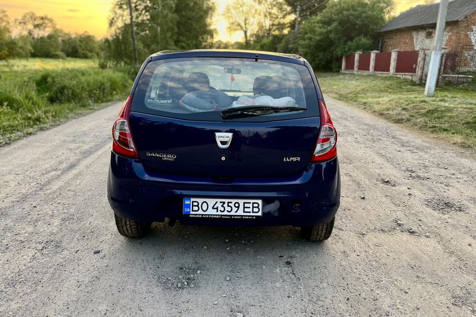 Продам Dacia Sandero 1.4 2009 года в г. Козова, Тернопольская область