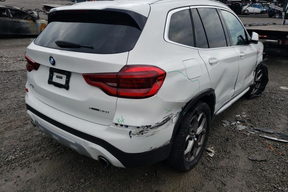 Продам BMW X3 2022 года в Киеве