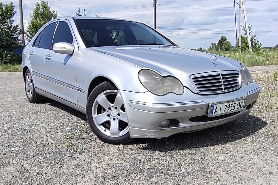 Продам Mercedes-Benz 220 2000 года в Киеве