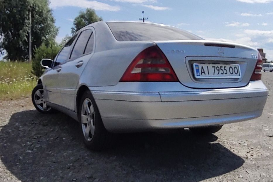 Продам Mercedes-Benz 220 2000 года в Киеве