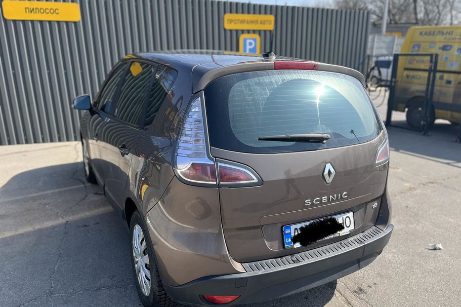 Продам Renault Scenic 2013 года в Харькове